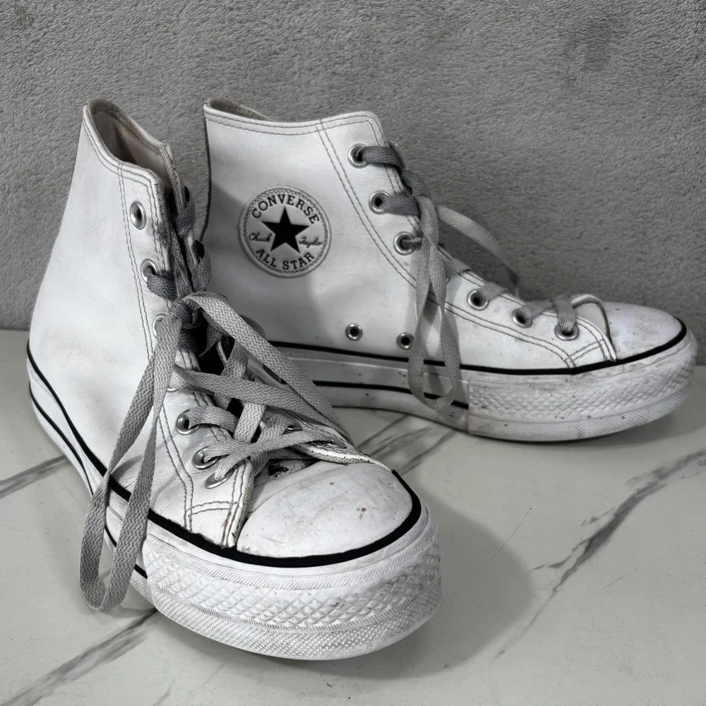 Converse Chuck Taylor All Star Lift Hi Women 8.5 White Fair Leather Platform